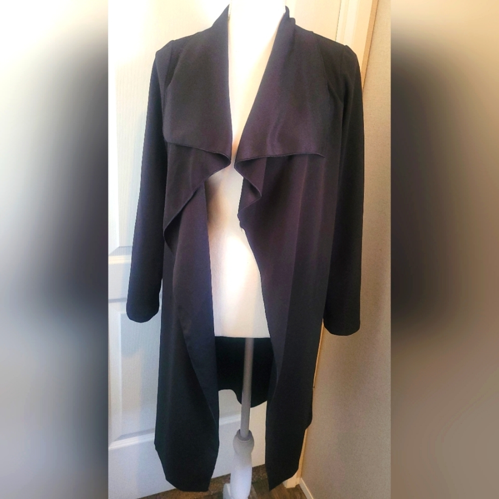 EUC Shinestar black long sleeves cardigan size small